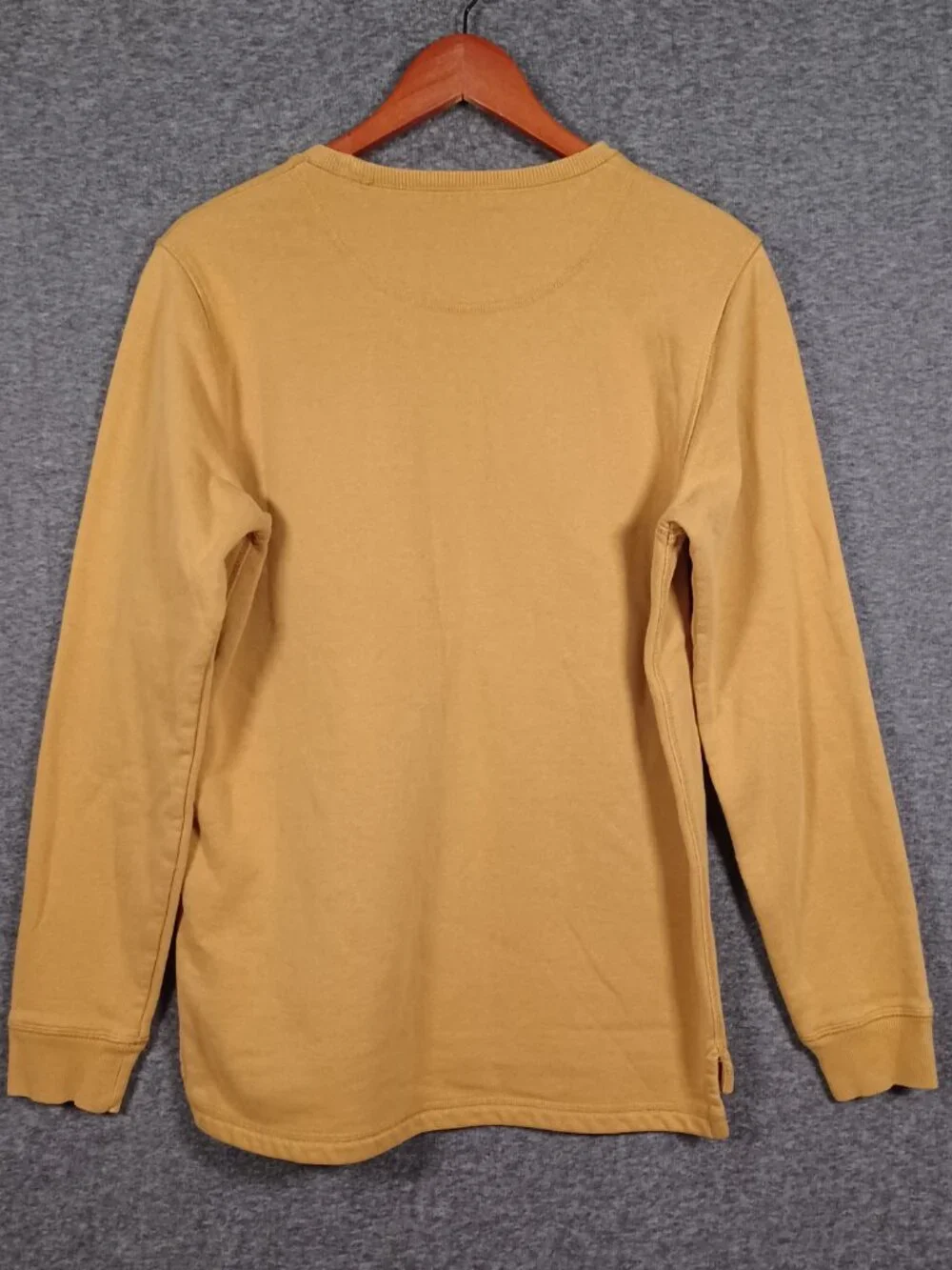 Levi's Men's Long Sleeve Pullover Size Small Mustard Yellow Shirt With Logo